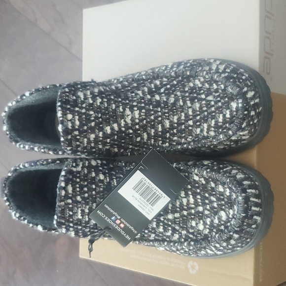 HEY DUDE DENNY CHEVRON BLUE ANKLE BOOTS - Picture 5 of 8
